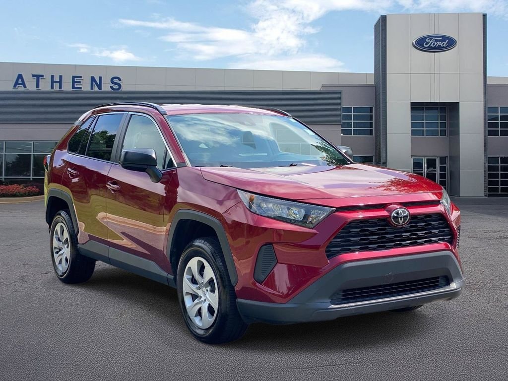 Used 2021 Toyota RAV4 LE FWD video 1