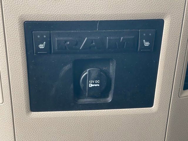 Used 2014 RAM 2500 Laramie w/ Convenience Group image 26