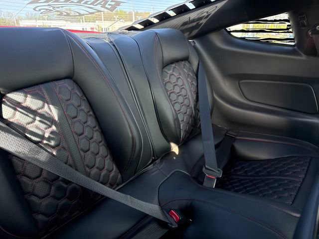 Used 2016 Ford Mustang Coupe RWD image 11