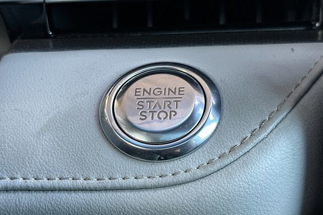 Used 2024 Lincoln Nautilus Premier w/ Equipment Group 102A image 21