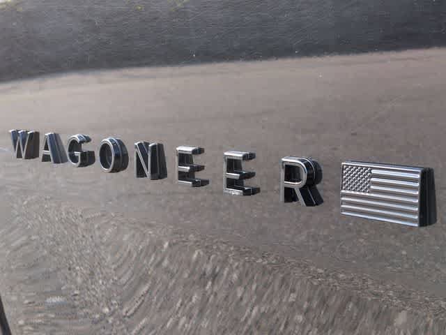 Used 2024 Jeep Wagoneer Series II AWD/4WD image 11