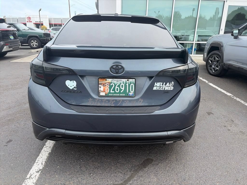 Used 2018 Toyota Corolla SE w/ SE Premium Package FWD image 6