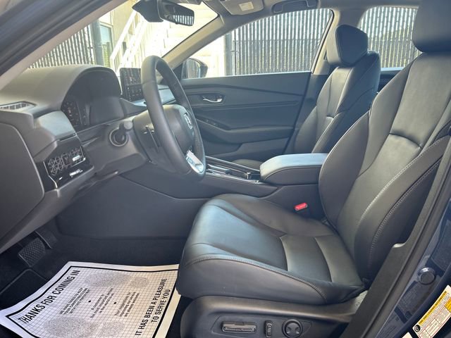 Used 2025 Honda Accord Touring image 9