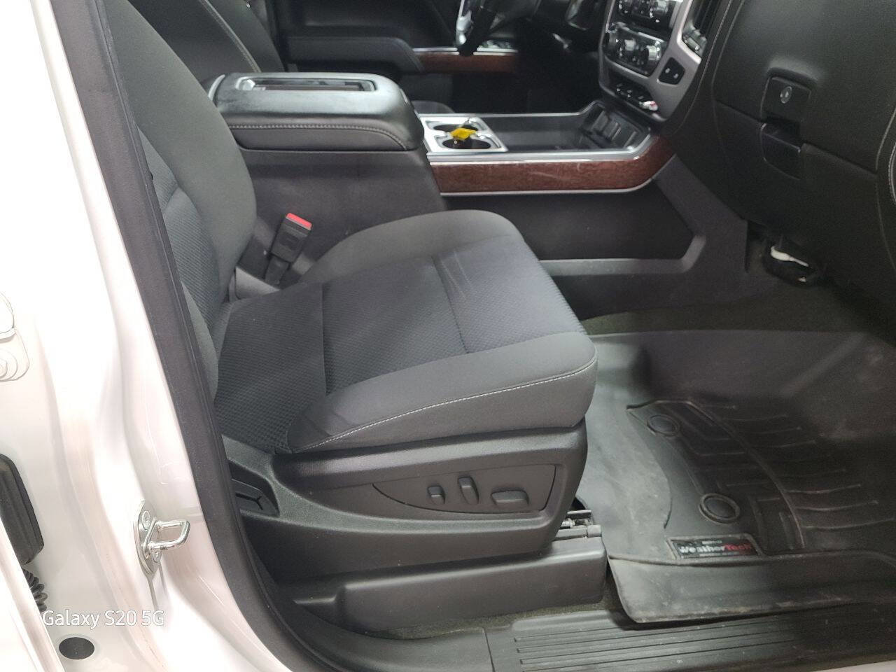 Used 2017 GMC Sierra 1500 SLE w/ SLE Value Package image 18