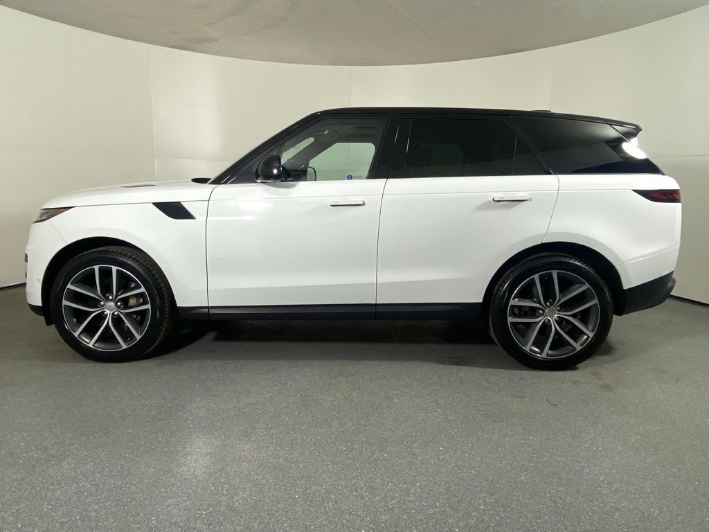 Used 2023 Land Rover Range Rover Sport SE AWD/4WD image 8