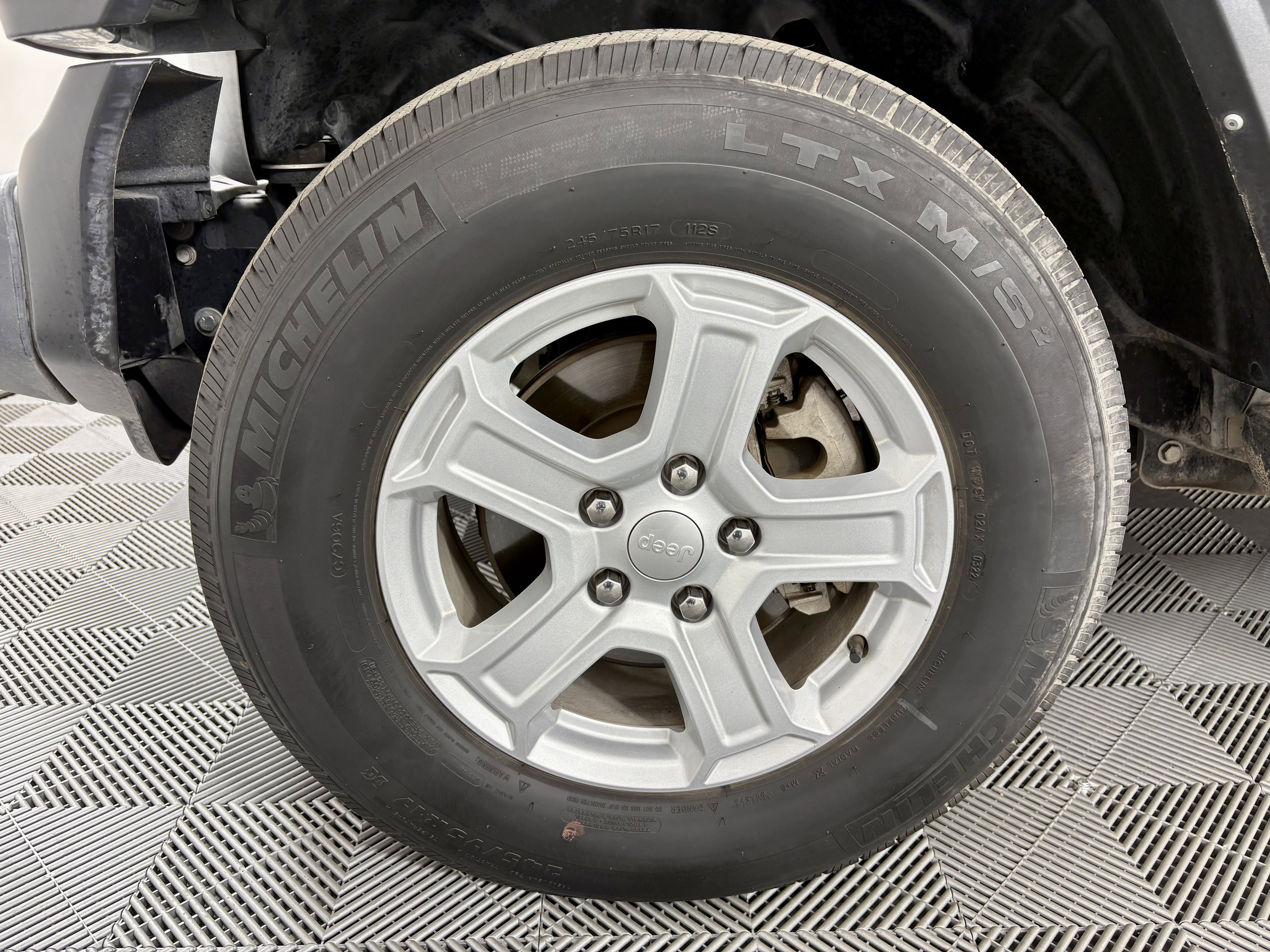 Certified 2022 Jeep Wrangler Unlimited Sport image 9