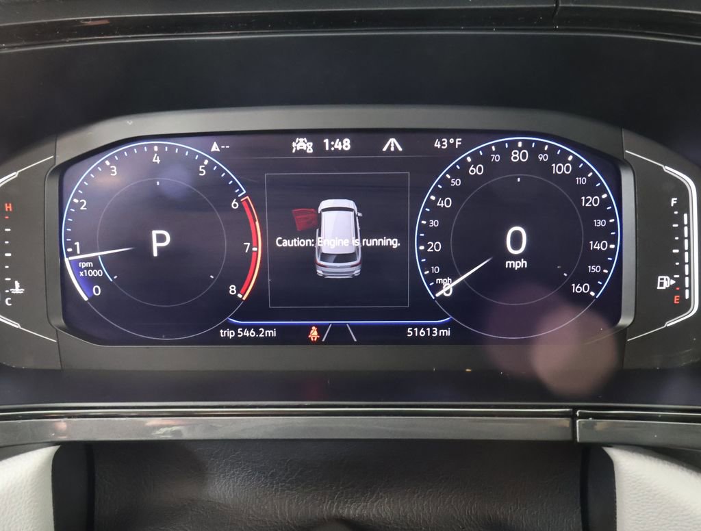 Used 2022 Volkswagen Taos SEL w/ Panoramic Sunroof Package image 9