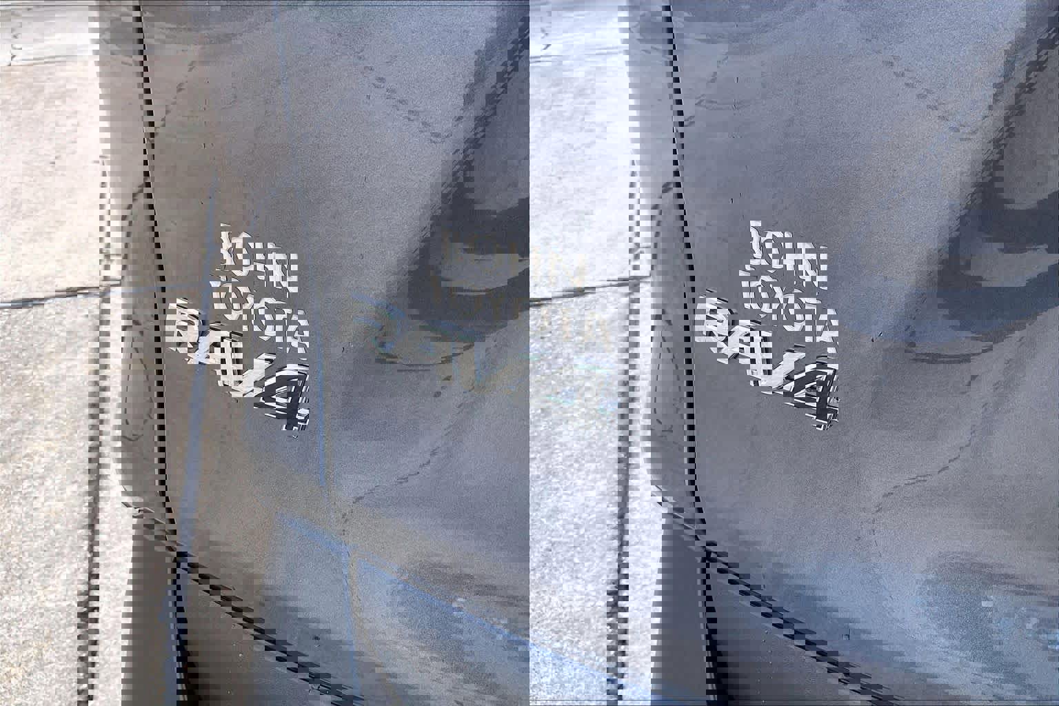 Used 2024 Toyota RAV4 XLE image 9