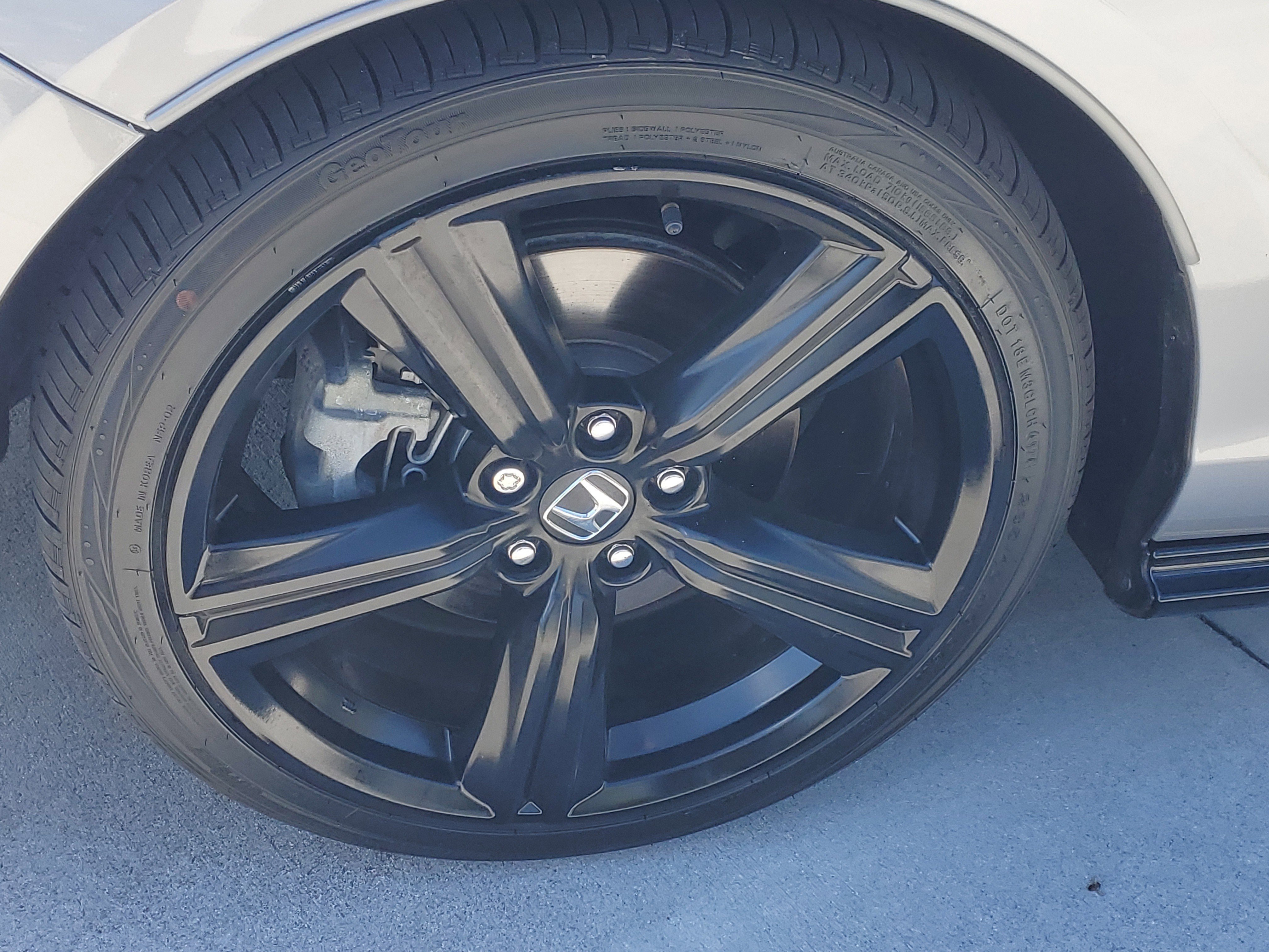 Used 2023 Honda Accord Sport image 6