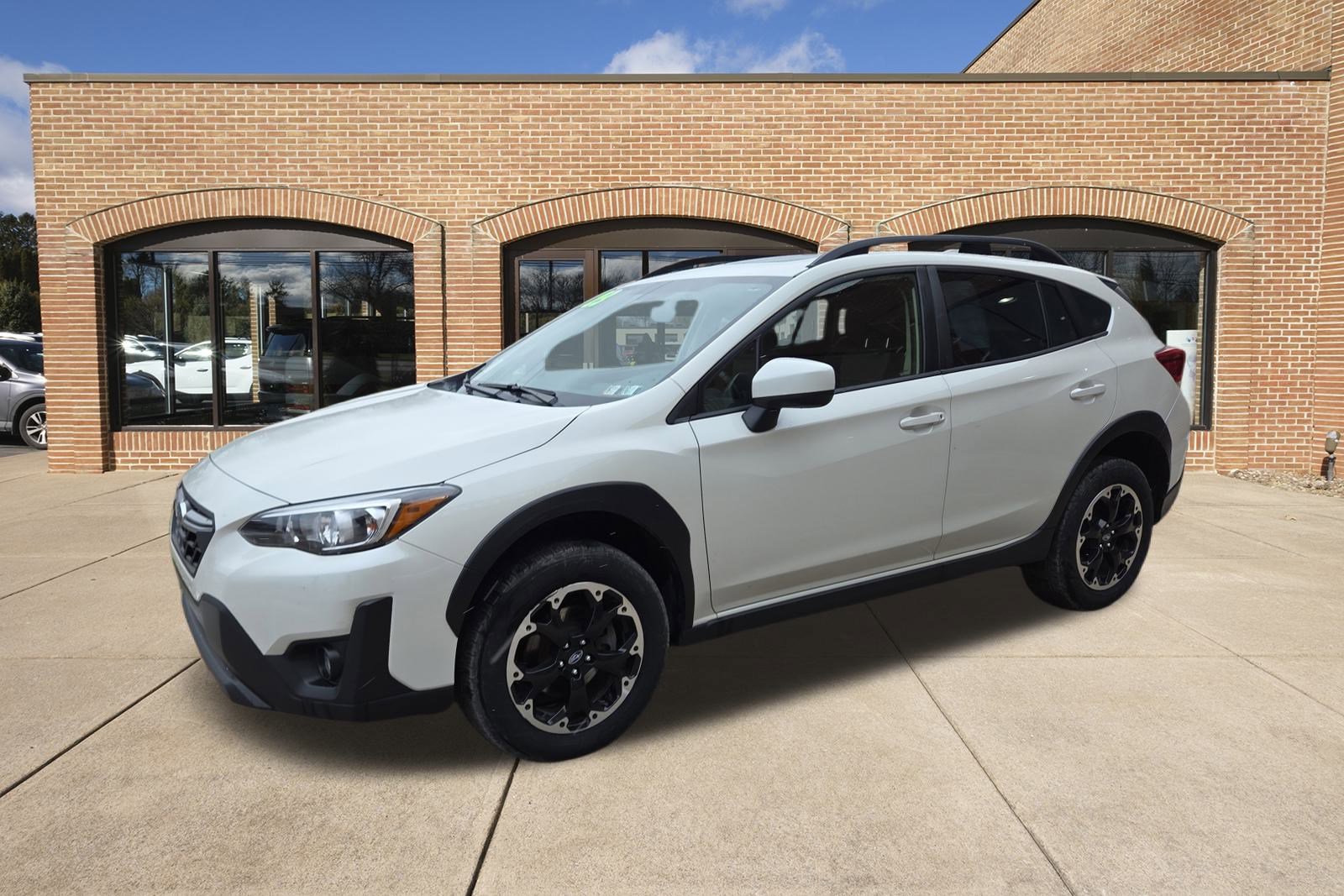 Used 2023 Subaru Crosstrek 2.0i Premium image 8
