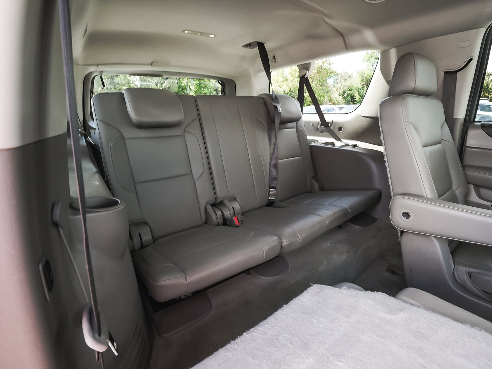 Used 2018 GMC Yukon XL SLT w/ Premium Edition AWD/4WD image 42