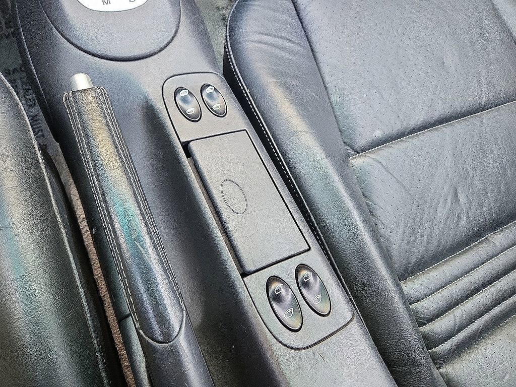 Used 2002 Porsche 911 Carrera image 29