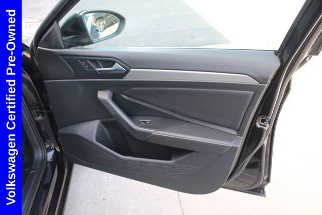 Used 2024 Volkswagen Jetta S image 19