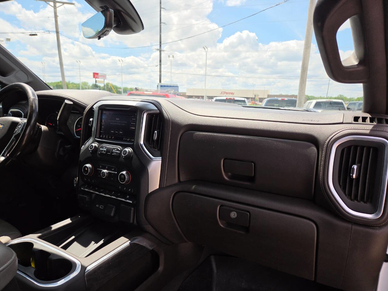 Used 2021 Chevrolet Silverado 3500 LTZ w/ LTZ Premium Package AWD/4WD image 31