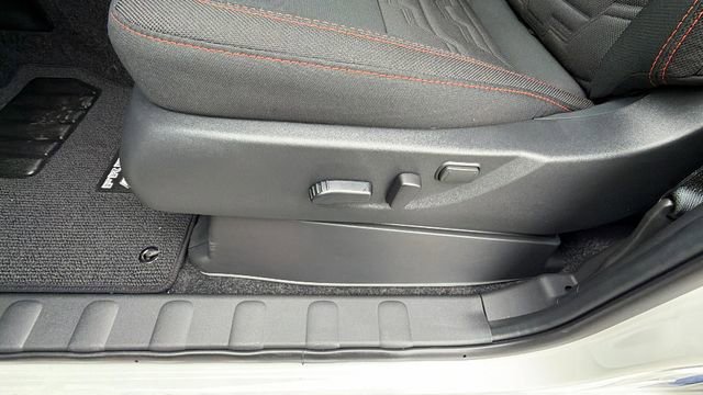 New 2026 Nissan Frontier PRO-4X w/ Pro-4x Convenience Package image 21