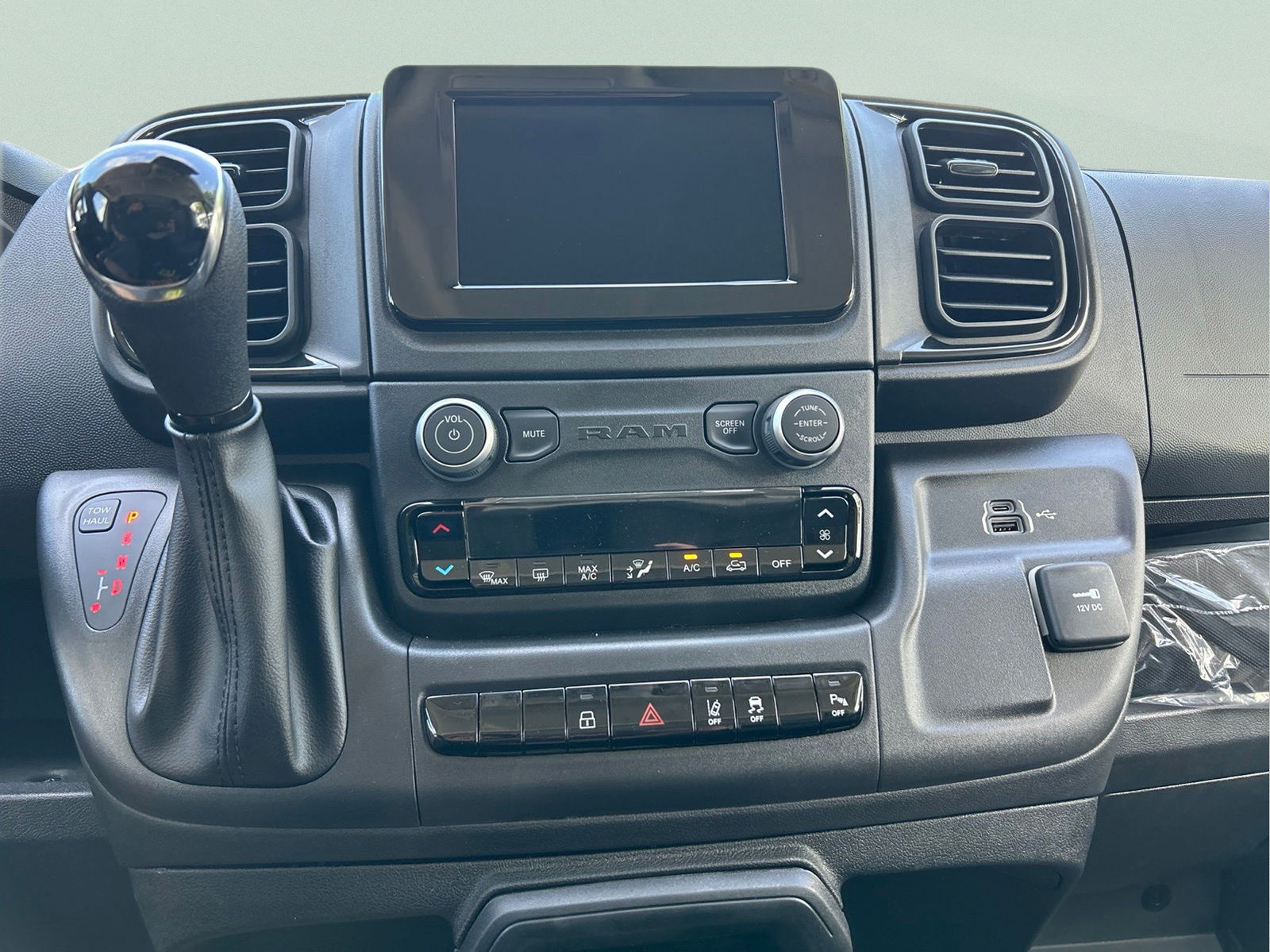 New 2026 RAM ProMaster 1500 w/ Safety Group FWD image 26