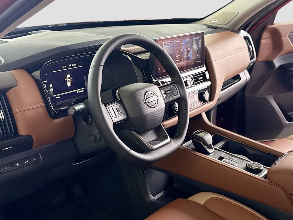 New 2026 Nissan Pathfinder Platinum AWD/4WD image 4
