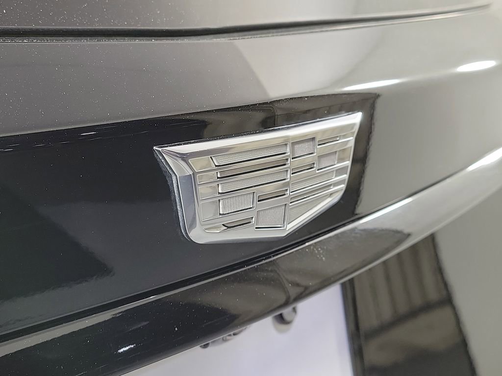 Used 2023 Cadillac XT6 Luxury FWD image 7