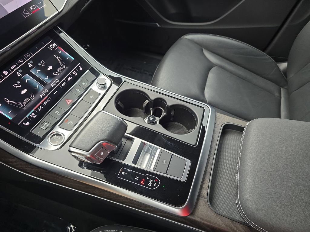 Used 2021 Audi Q8 Premium Plus image 49