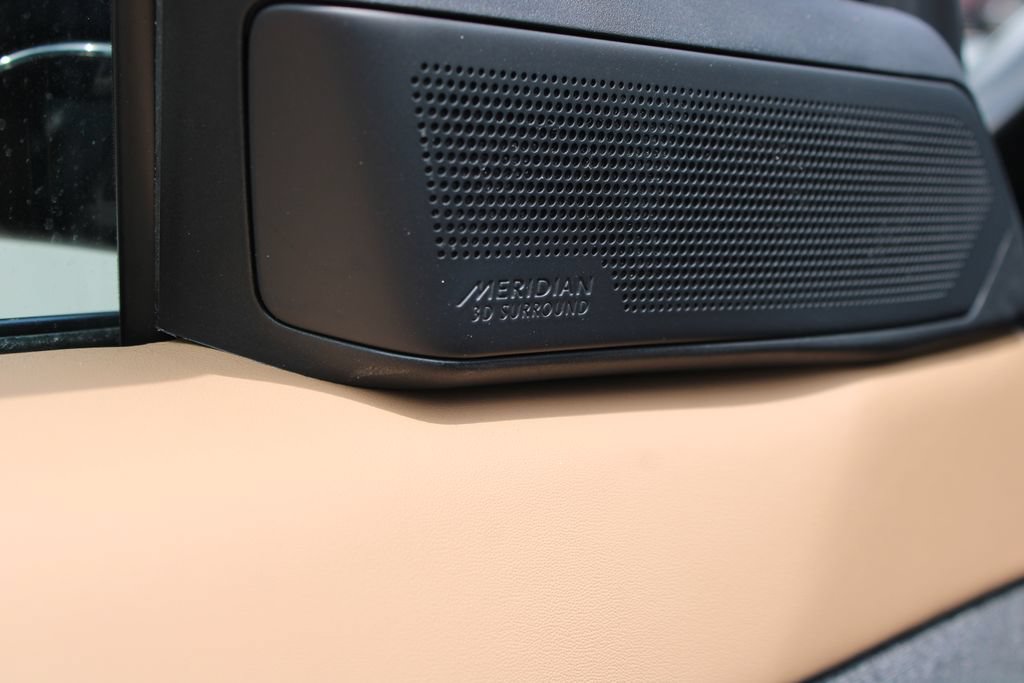 New 2026 Land Rover Range Rover Sport Autobiography Plug-In Hybrid AWD/4WD image 16