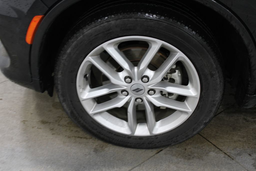 Used 2024 Dodge Durango GT image 37