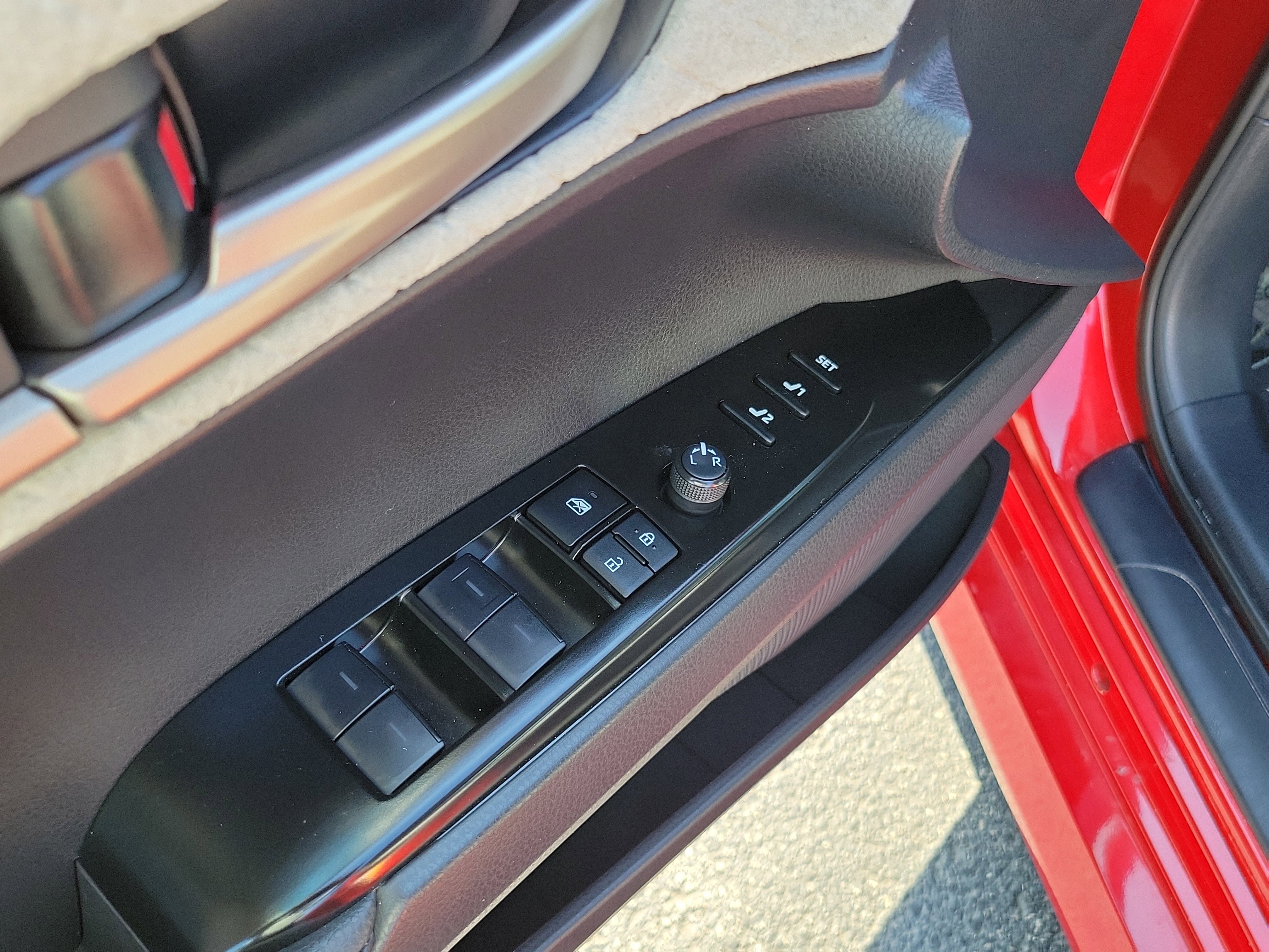 Certified 2025 Toyota Camry XLE w/ Premium Plus Package image 20