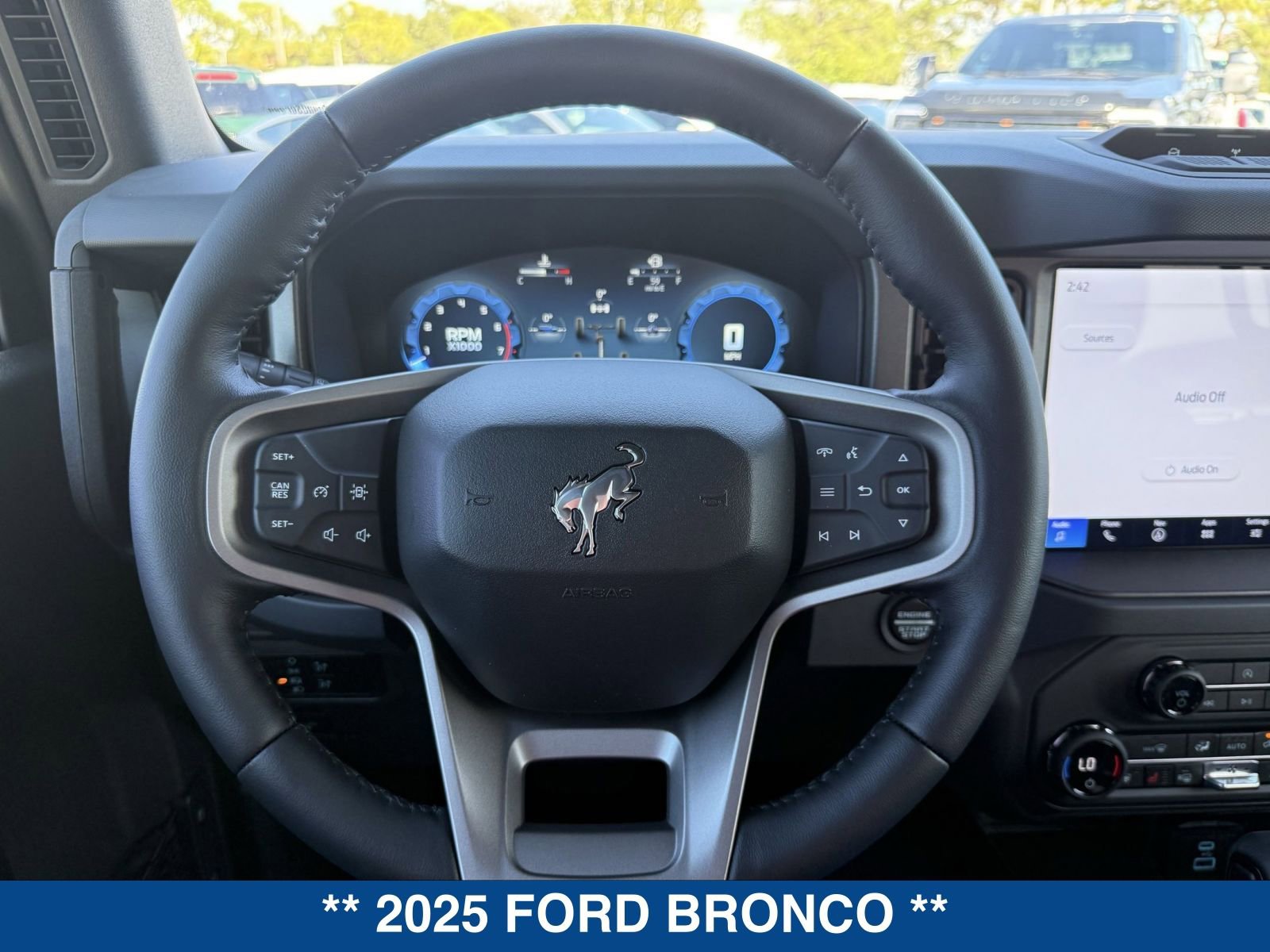 New 2025 Ford Bronco Badlands AWD/4WD image 26