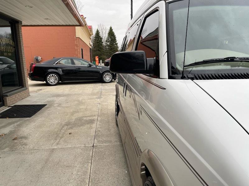 Used 2004 GMC Safari Conversion image 7