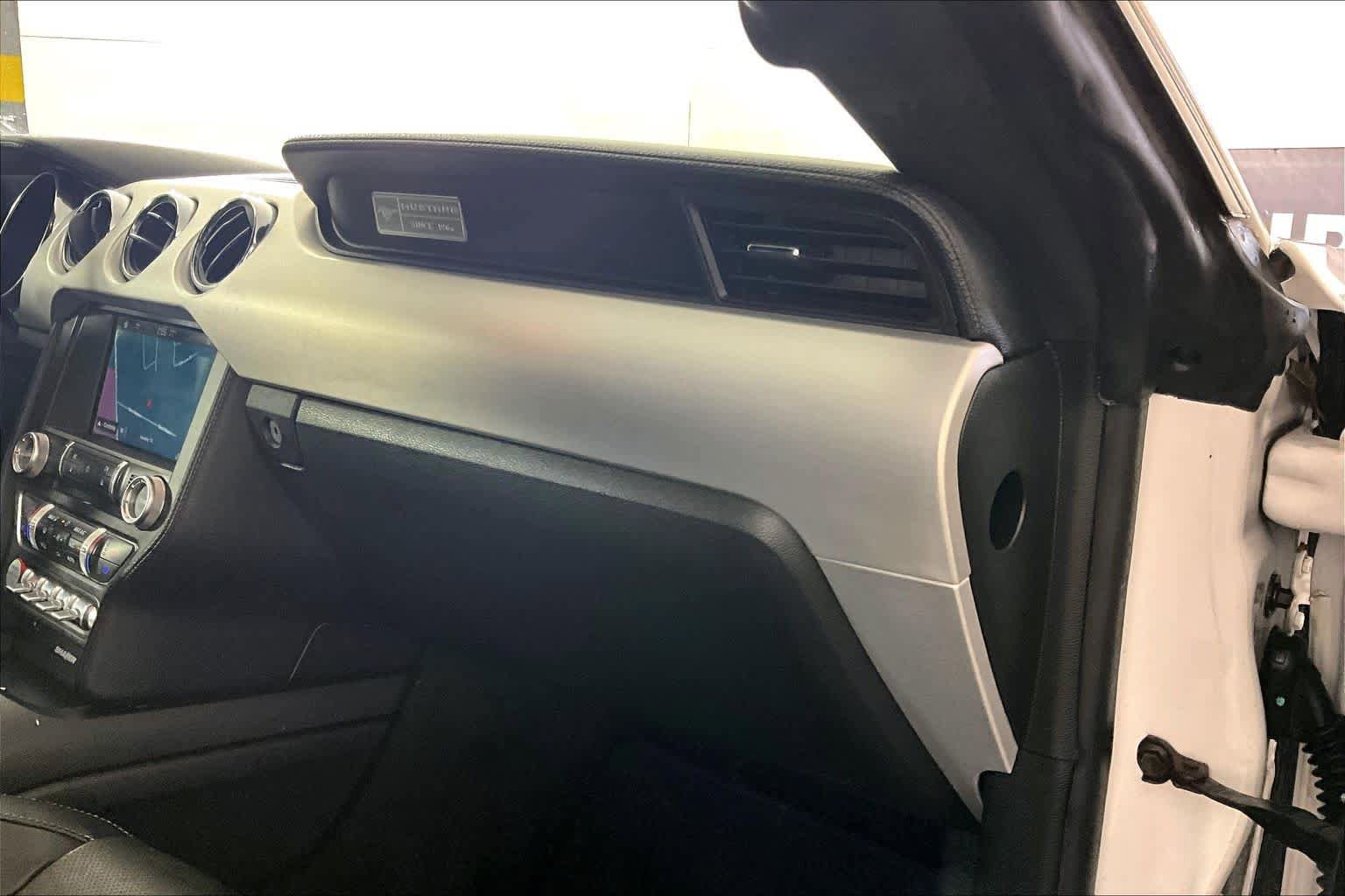 Used 2017 Ford Mustang Premium RWD image 16