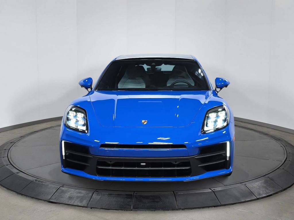 Used 2025 Porsche Panamera 4 E-Hybrid image 10