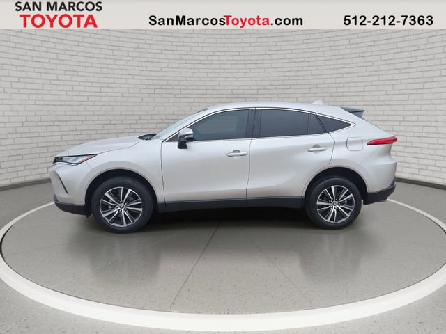 Used 2023 Toyota Venza LE image 8