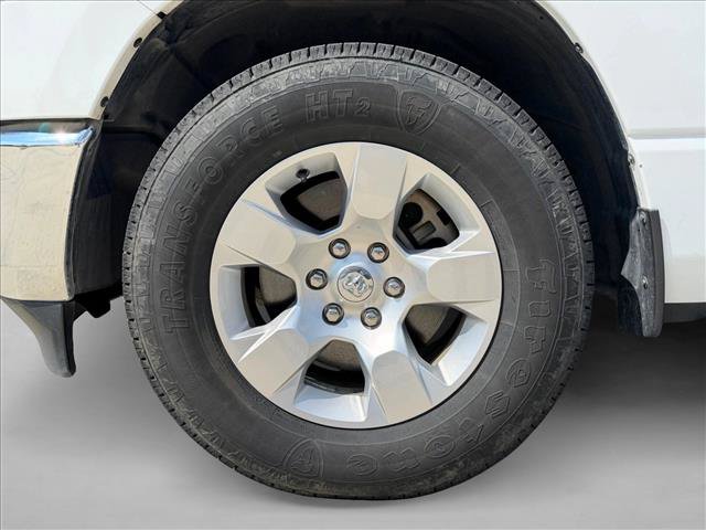 Used 2019 RAM 1500 Big Horn RWD image 25