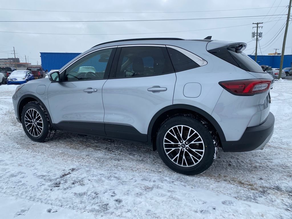 Used 2024 Ford Escape SE image 6