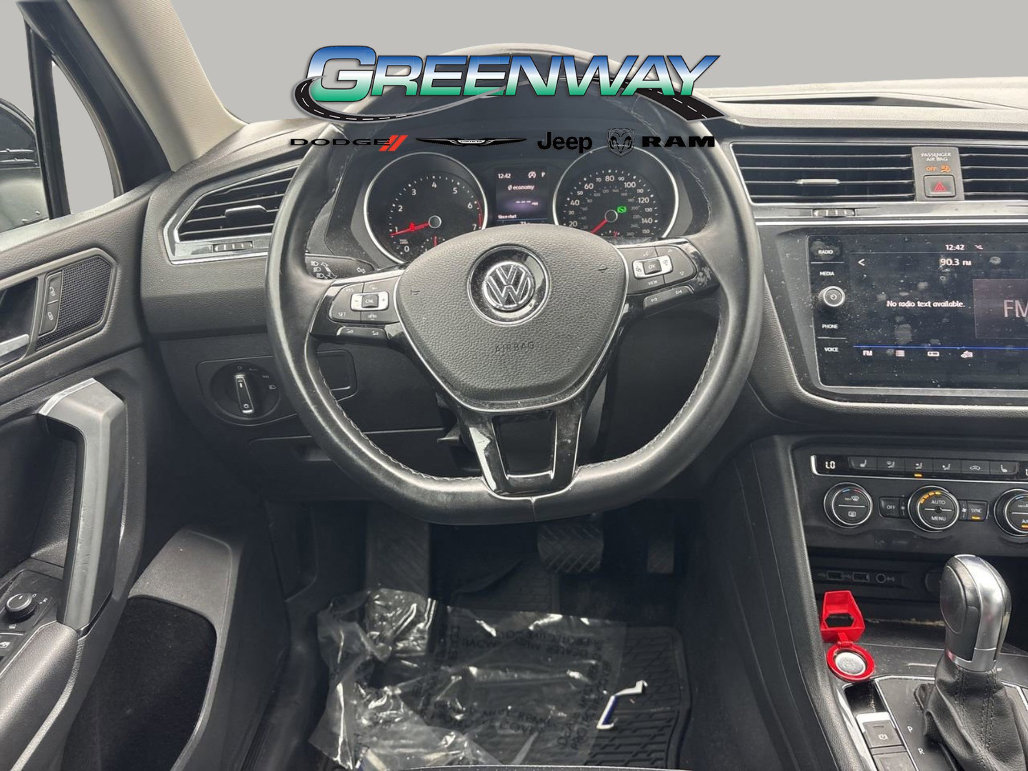 Used 2019 Volkswagen Tiguan SE image 8