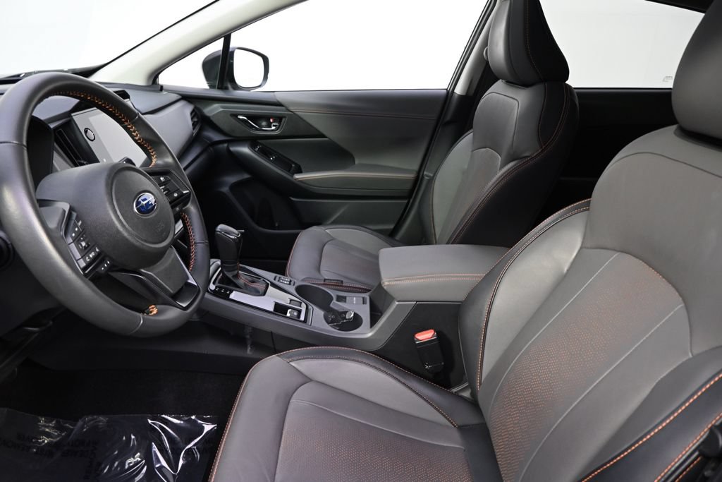 Used 2024 Subaru Crosstrek 2.5i Limited w/ Crosstrek Mirror Package AWD/4WD image 13