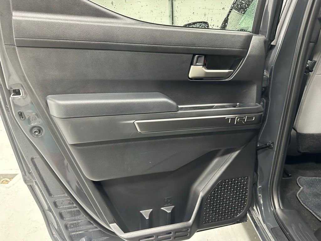Used 2025 Toyota Tacoma TRD Sport AWD/4WD image 41