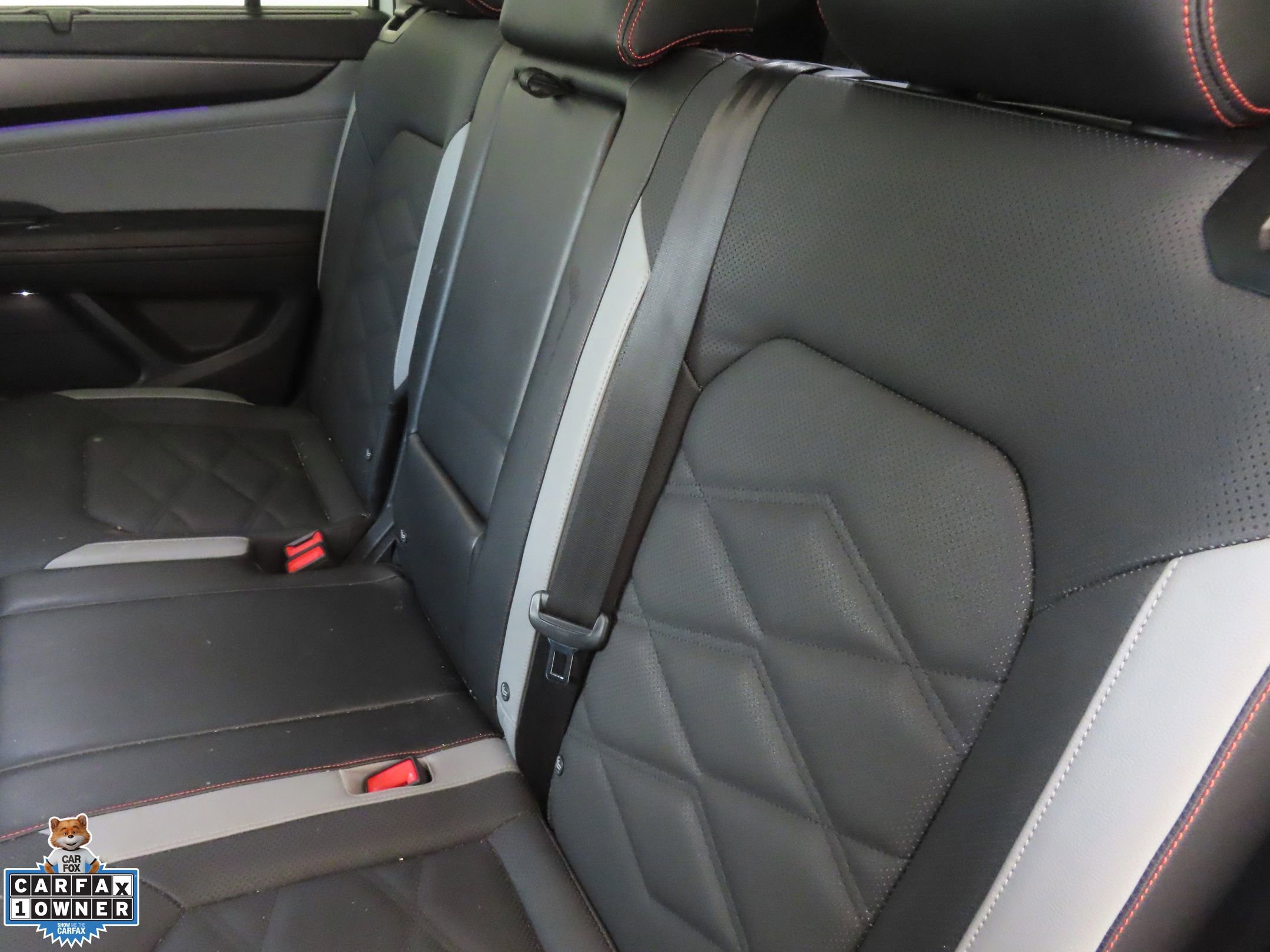 Used 2024 Volkswagen Atlas Peak Edition SE AWD/4WD image 22