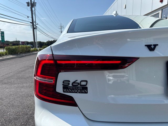 Used 2023 Volvo S60 B5 Plus w/ Climate Package AWD/4WD image 10