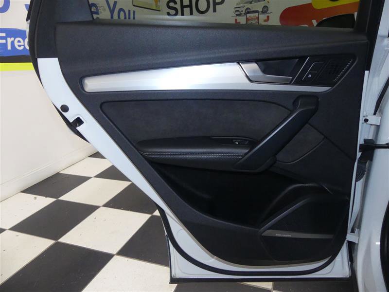 Used 2020 Audi SQ5 Premium Plus image 26