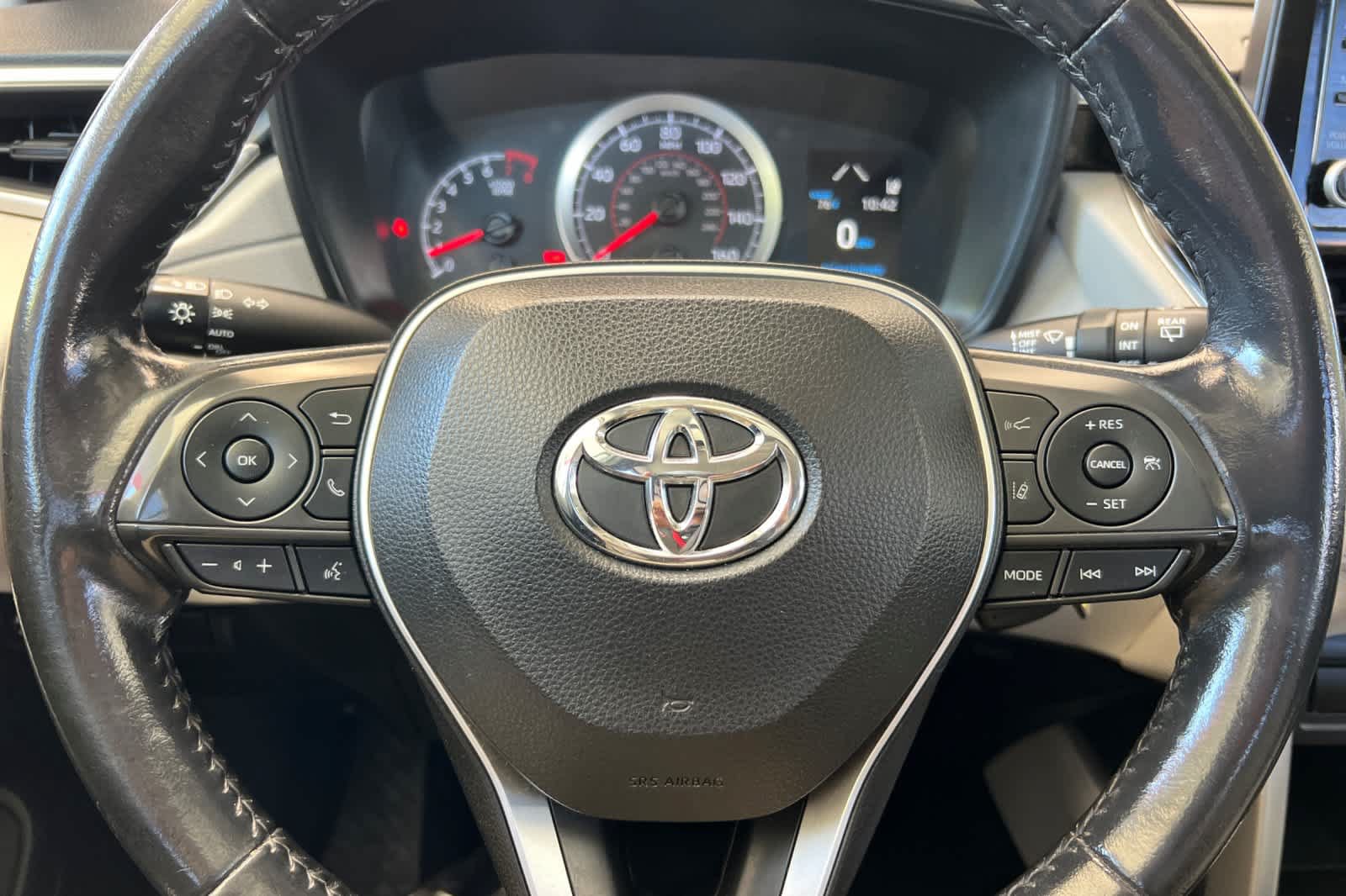 Certified 2022 Toyota Corolla Cross LE w/ Moonroof Package AWD/4WD image 24
