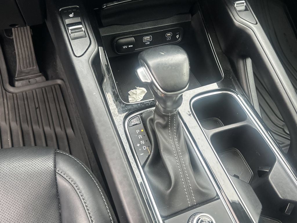 Used 2024 Kia Telluride S w/ S Sunroof Package FWD image 30