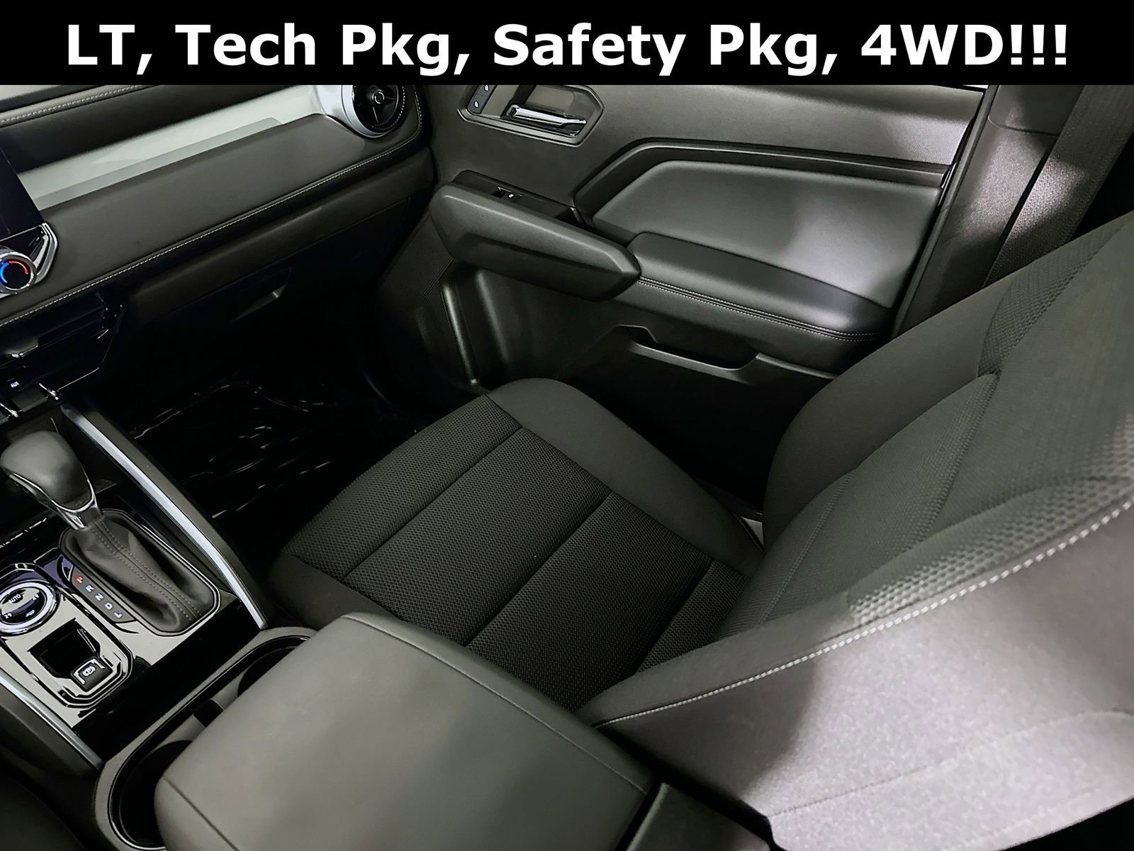 Used 2024 Chevrolet Colorado LT w/ LT Convenience Package II image 24