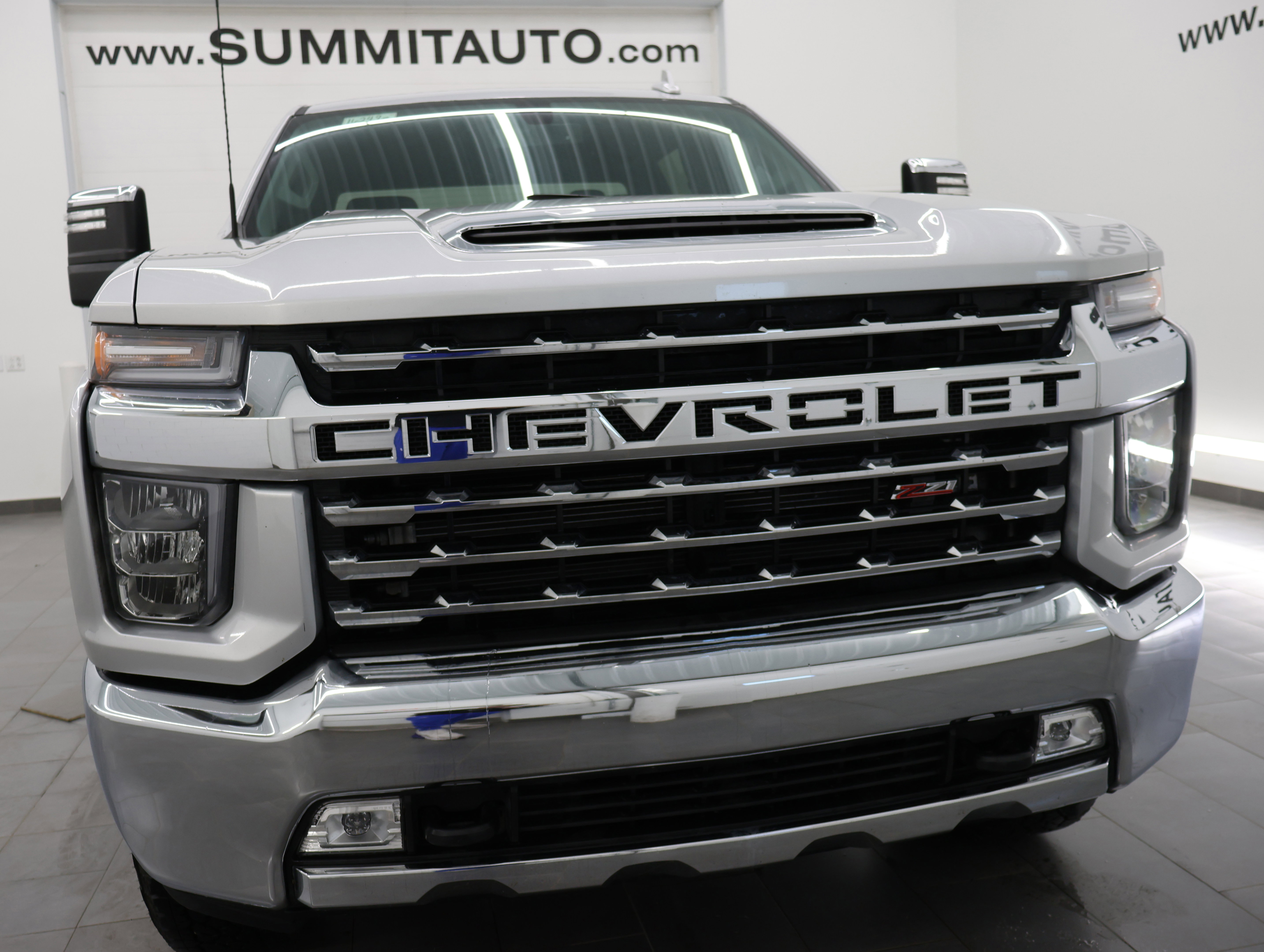 Used 2023 Chevrolet Silverado 3500 LTZ w/ Gooseneck/5TH Wheel Package image 22
