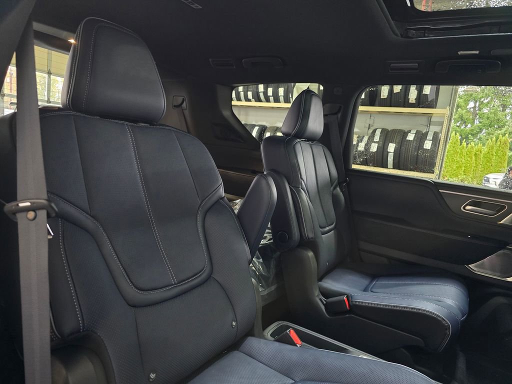 New 2026 INFINITI QX80 4WD w/ Sport Exterior Package image 27