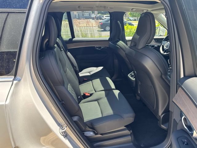 Certified 2025 Volvo XC90 B6 Plus AWD/4WD image 13
