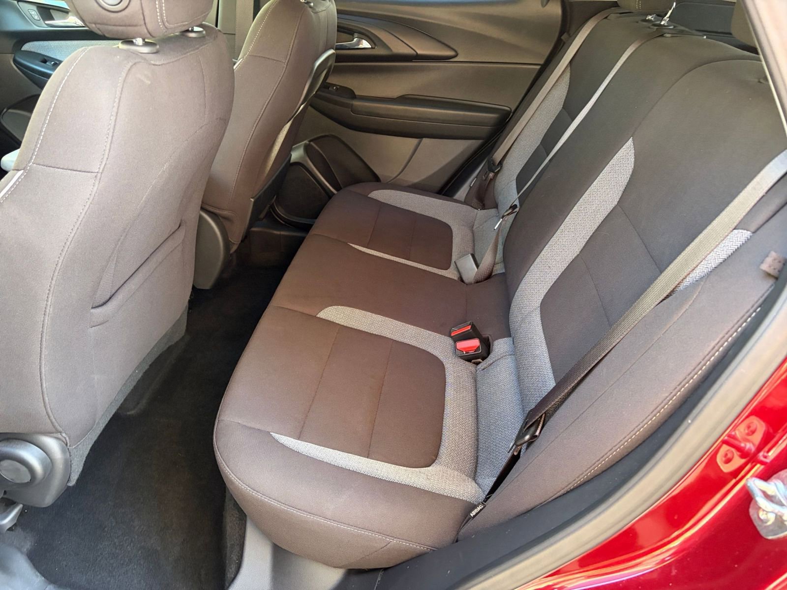 Used 2025 Chevrolet TrailBlazer LT image 33