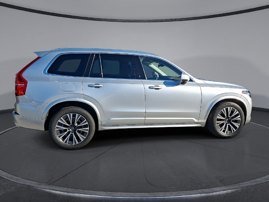 Used 2021 Volvo XC90 T5 Momentum w/ Climate Package FWD image 32