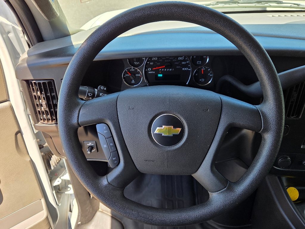 Used 2022 Chevrolet Express 3500 LS RWD image 14