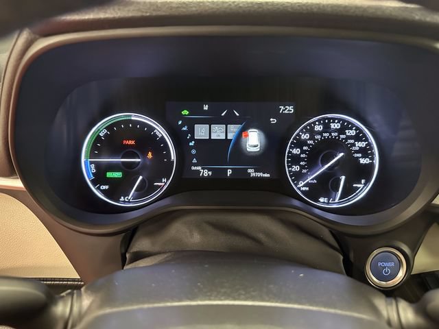 Certified 2023 Toyota Sienna Limited AWD/4WD image 18
