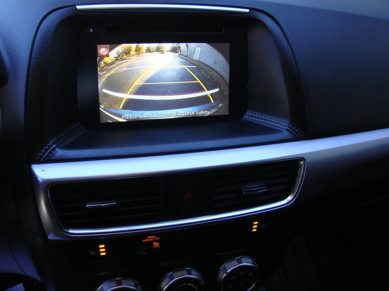 Used 2016 MAZDA CX-5 Touring image 17